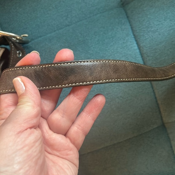 Coach 6387 Signature Drawstring Crossbody Bag Wine Color - Picture 8 of 11